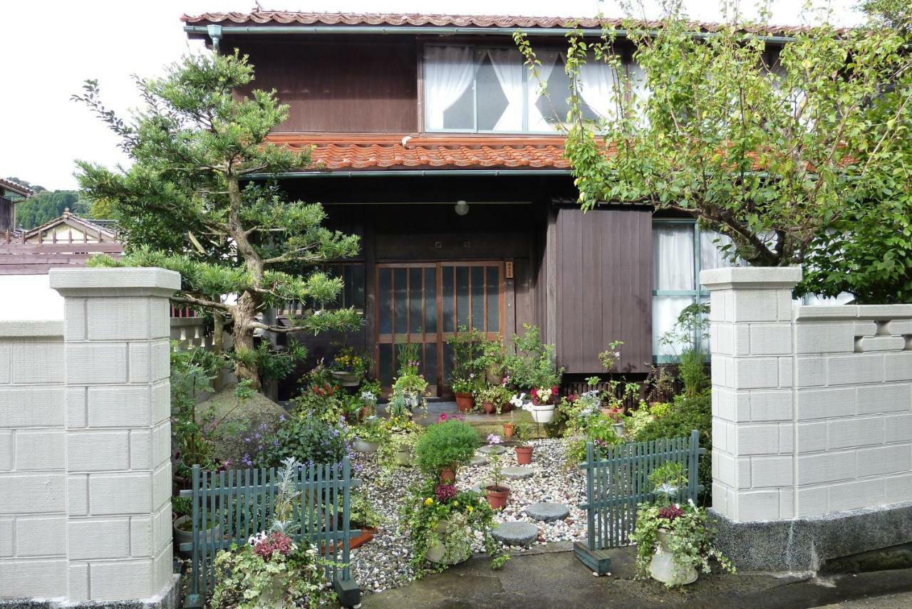 Guesthouse Higashi Fujitatei Shin'onsen Εξωτερικό φωτογραφία